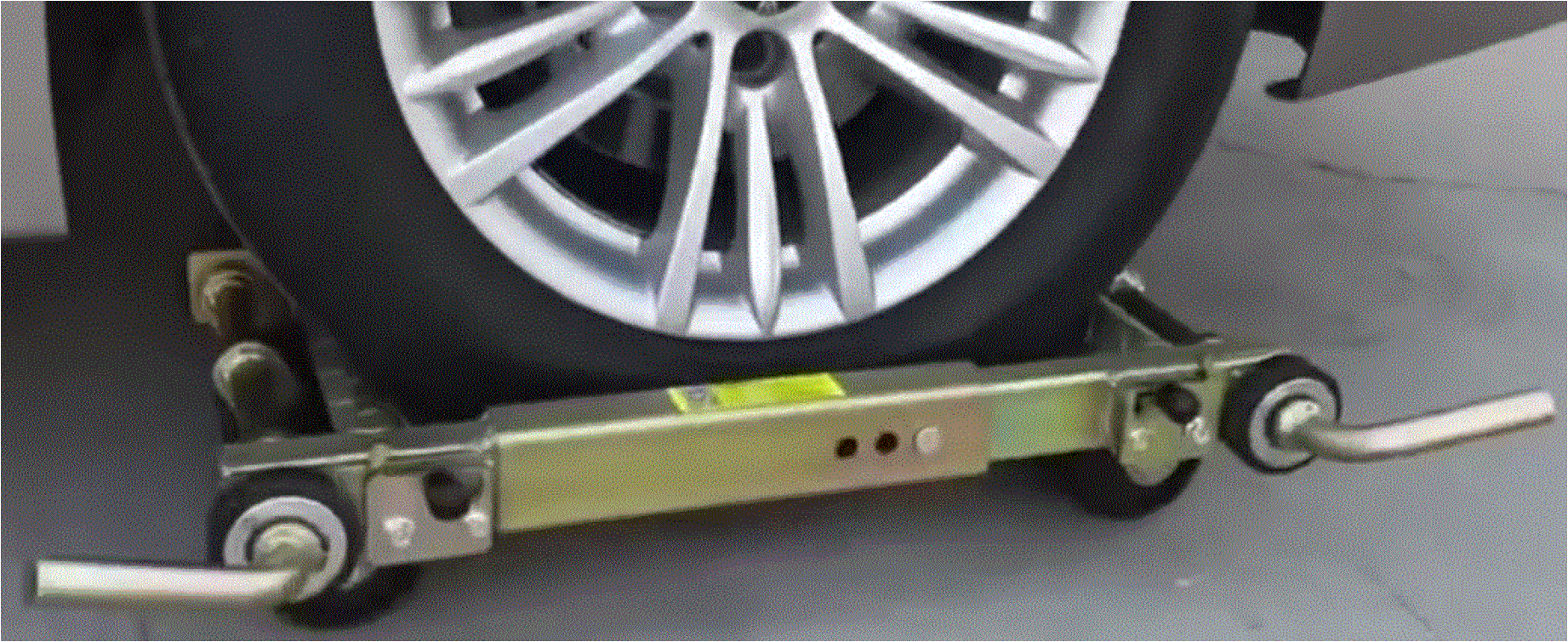 Self-Jacking Folding Recovery Skate Dolly image 2